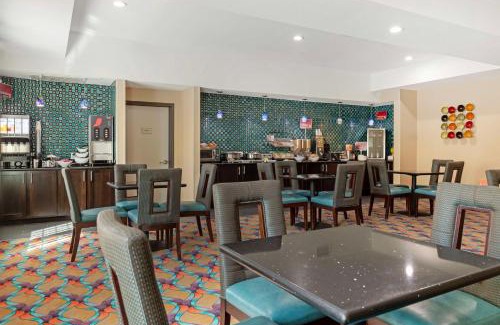 Pleasanton Hotel | Best Western Plus Pleasanton Hotel