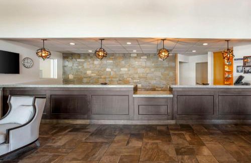 Gordonville Hotel | Best Western PLUS Revere Inn & Suites