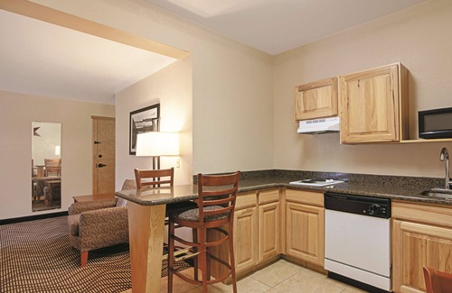 Great Falls Hotel | Best Western Plus Riverfront Hotel & Suites