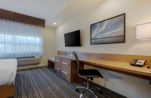 Fort McMurray Hotel | Best Western Plus Sawridge Suites