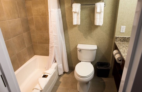 South Lethbridge Hotel | Best Western Plus Service Inn & Suites