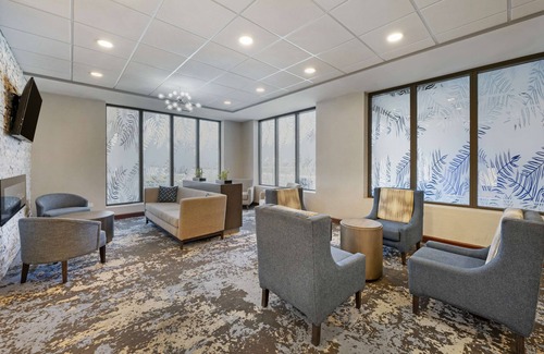 South Holland Hotel | Best Western Plus South Holland/Chicago Southland