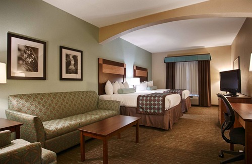 Texarkana Hotel | Best Western Plus Texarkana Inn & Suites