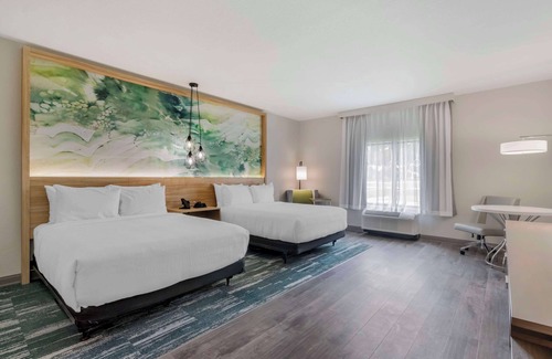 Winter Haven Hotel | Best Western Plus Winter Haven Inn & Suites