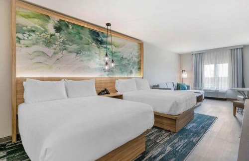 Winter Haven Hotel | Best Western Plus Winter Haven Inn & Suites