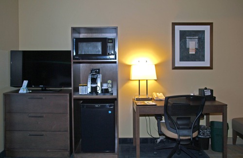 Headingley Hotel | Best Western Plus Winnipeg West