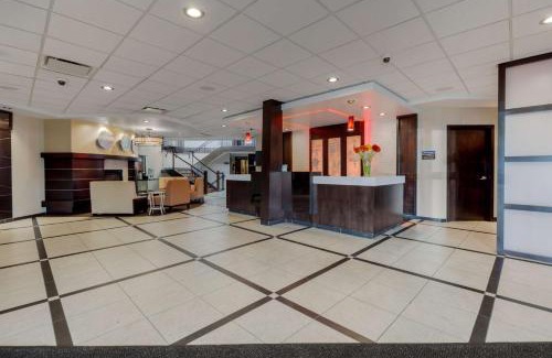 Leduc Hotel | Best Western Premier Denham Inn & Suites