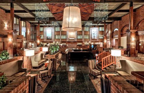 Harrisburg Hotel | Best Western Premier the Central Hotel & Conference Center