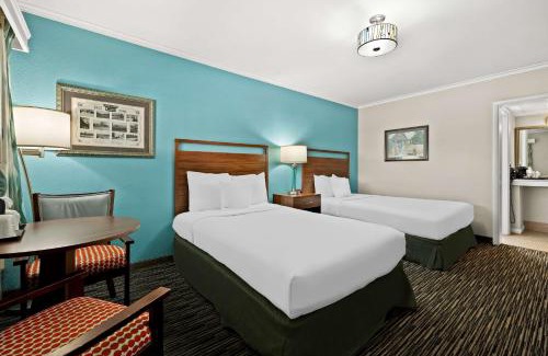 Walnut Street Hotel | Best Western Route 66 Rail Haven