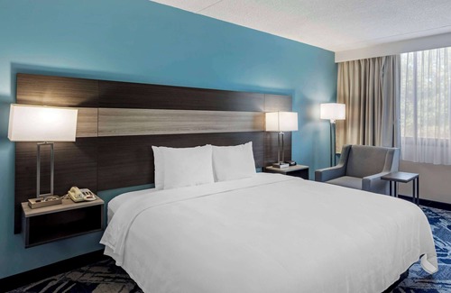 East Brunswick Hotel | Best Western Rutgers University Hotel