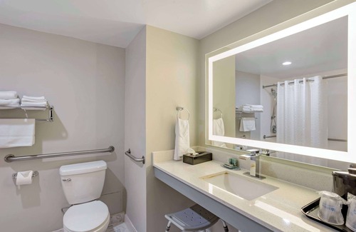 East Brunswick Hotel | Best Western Rutgers University Hotel
