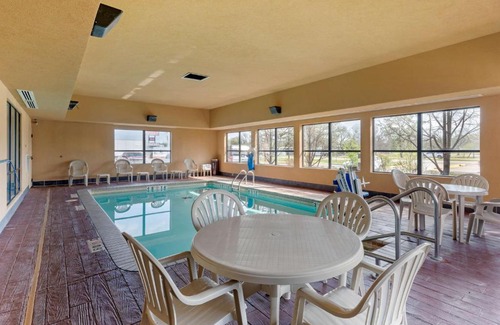 Seminole Hotel | Best Western Seminole Inn and Suites