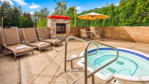 Sicamous Hotel | Best Western Sicamous Inn