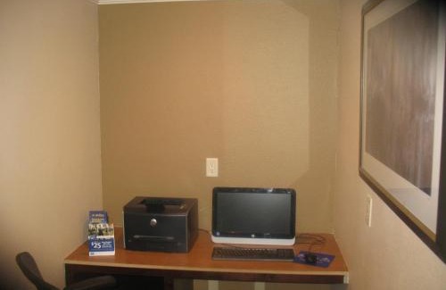 Lakeview Hotel | Best Western Skyline Motor Lodge