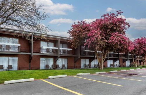 Baker City Hotel | Best Western Sunridge Inn & Conference Center