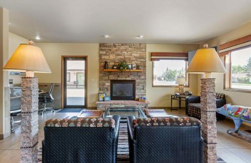 Cody Hotel | Best Western Sunset Inn