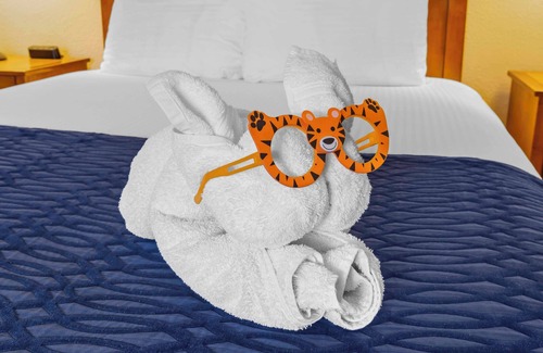 Cody Hotel | Best Western Sunset Inn