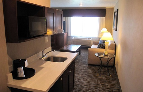Lehi Hotel | Best Western Timpanogos Inn