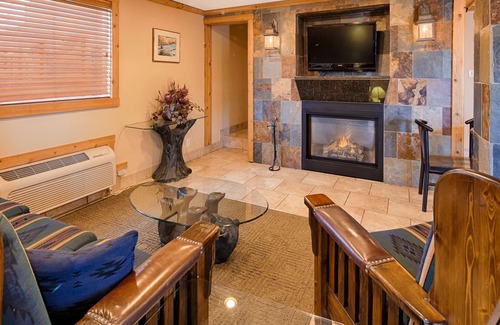 Wheatland Hotel | Best Western Torchlite