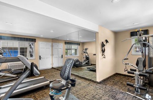 Davis Hotel | Best Western University Lodge