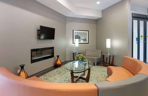 Valparaiso Hotel | Best Western University Inn At Valparaiso