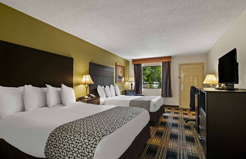 Fayetteville Hotel | Best Western Windsor Suites