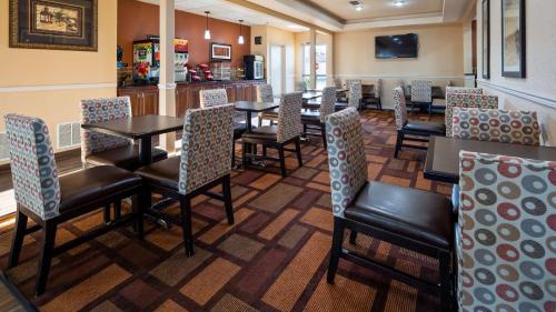 Lubbock Hotel | Best Windsor Inn