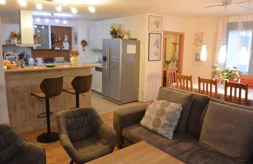 Bayreuth Apartment | Beste Lage im Zentrum und am Hofgarten 150qm mit Klima, 2xBalkon, Aufzug, Familienfreundlich