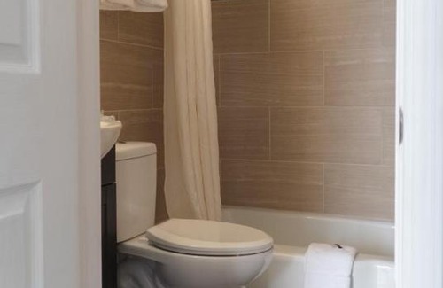 Muncie Hotel | Bestway Inn