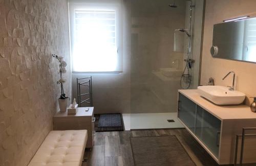 Valencia Province Apartment | Betero Beach & City