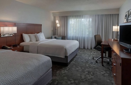 Twin Brook Hotel | Better Choice for your Vacation! 3 Comfortable Units, Pets Are Welcome!