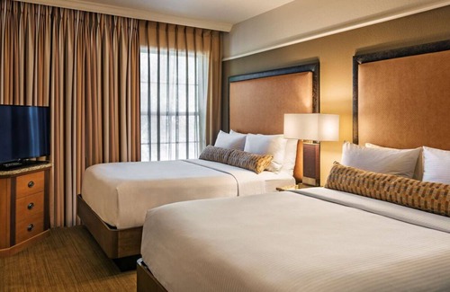 Gainey Village Villas Hotel | Better Choice For Your Vacation! 2 Modern Units, Free Parking, with Outdoor Pool