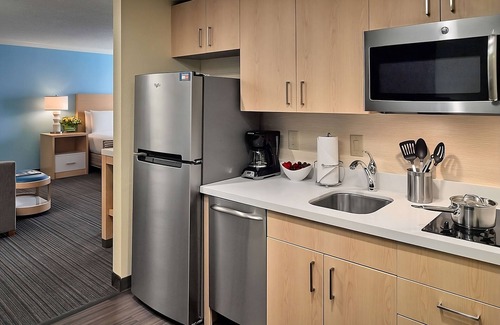 Gwinnett Place Resort | Better Choice For Your Vacation! Accessible location and Spacious unit awaits