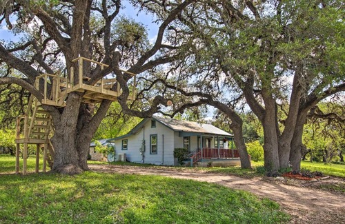 Blanco House | Betty Bs River House Less Than 1 Mi to Blanco State Park!