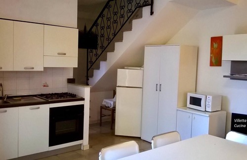 Marina di Massa Apartment | Between Cinque Terre and Pisa - Marina di Massa with garden 100 mt from the beach