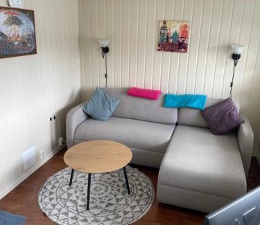 Svolvaer Apartment | Between fjord and mountain