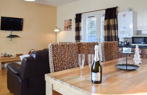 Llanfihangel-Ystrad House | Beudy-Oh2