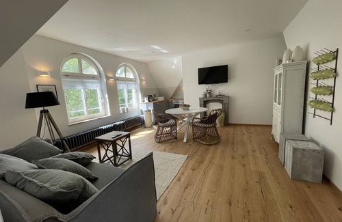 Bad Bevensen Apartment | Bevensen Ferienwohnung Suite 3 Kaiserliche Post -wohnen im Denkmal