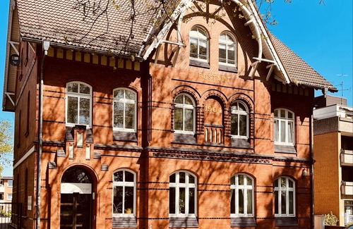 Bad Bevensen Apartment | Bevensen vacation apartment Suite 1 Imperial Post Office - Beautiful living in a listed building