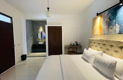 Thalaramba House | beverly beach mirissa