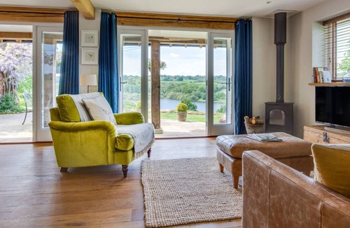 Wadhurst House | Bewl Water View in the beautiful Ticehurst