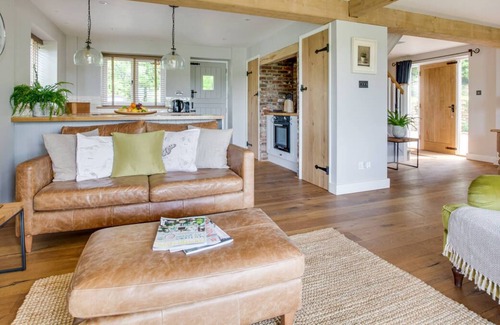 Wadhurst House | Bewl Water View in the beautiful Ticehurst