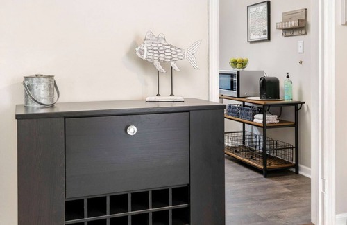 Bexley Apartment | Bexley Breeze ✦ High-Speed Wi-Fi ✦ King Bed