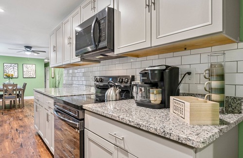 Bowling Green House | BG's Blue Beach Resort- 4BR/3BA