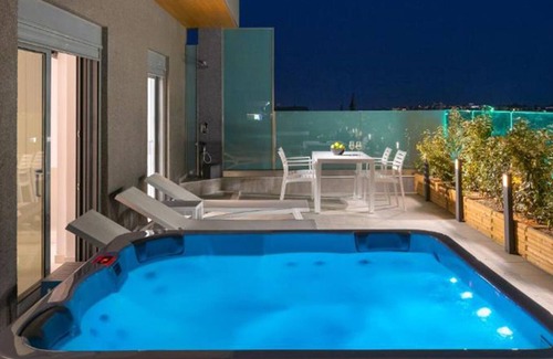 Psinthos Apartment | BH522 - C - Suite Rhodes