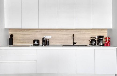 Neos Kosmos Apartment | BHA022 - C - Suite Athens