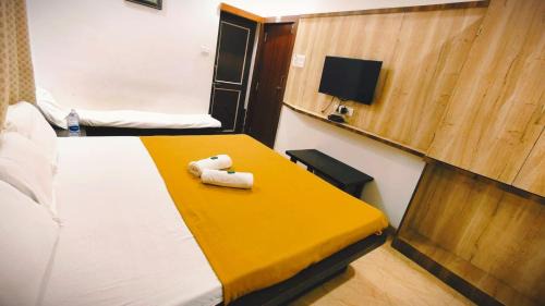 Tuljapur Hotel | Bhavani cBhakt niwas