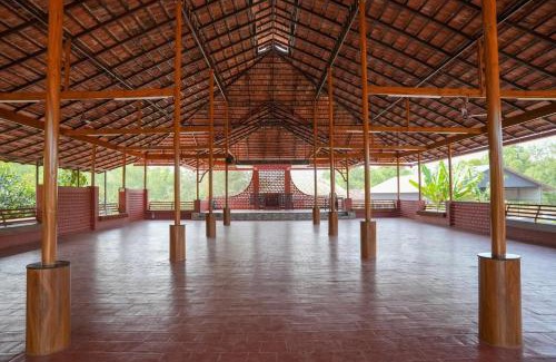 Mathamangalam Hotel | Bhavani Sarvashala - Holistic Wellness, Ayurveda & Physiotherapy Centre