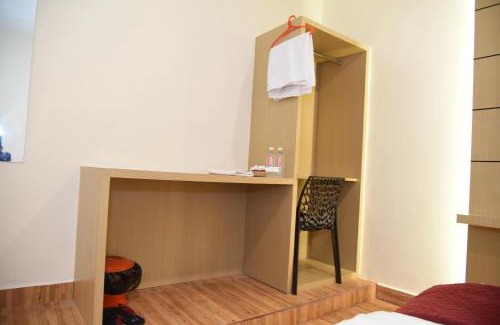 Gorakhpur Hotel | Bhoomi Palace Hotel 2 O and Bella's Bites Restaurant