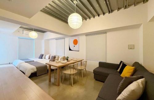 Hiroshima City Centre Apartment | bHOTEL Arts Dobashi - Beautiful Apt in the Heart of the City